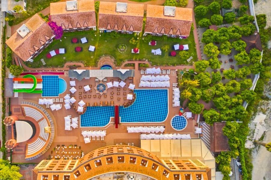 Noxinn Hotels Club Ultra All Inclusive Konakli Bagian luar foto