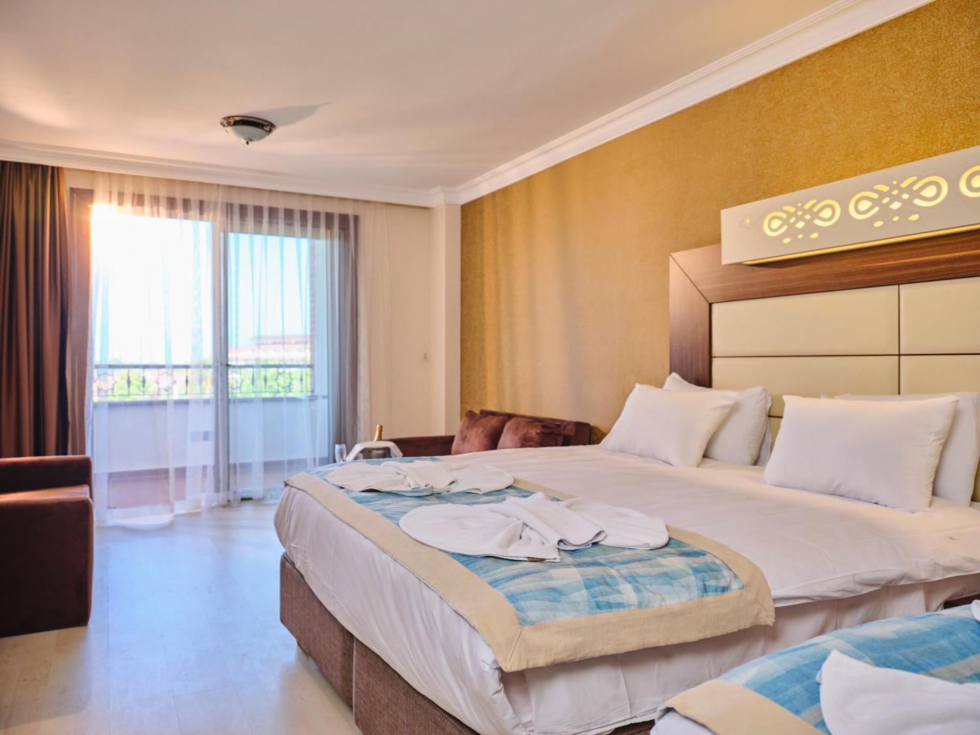 Noxinn Hotels Club Ultra All Inclusive Konakli Bagian luar foto